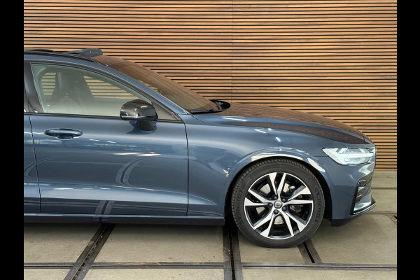 Volvo V60 2.0 B3 R-Design | Panoramadak | Harman Kardon | 360 Camera | Apple carplay & Android Auto