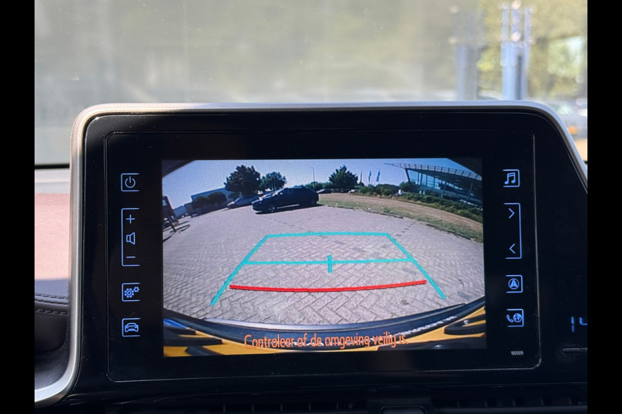 Toyota C-HR 1.8 Hybrid Executive Navi|Stoelver|Camera|Dealer Onderhouden