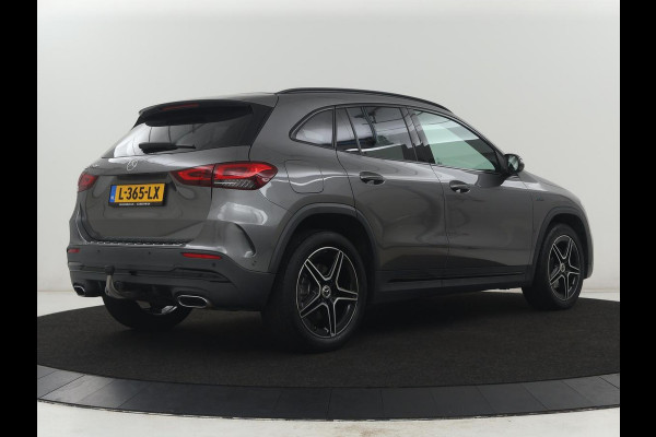 Mercedes-Benz GLA 250 e Business Solution AMG Limited | SOH 95,2% | Leder/alcantara | Stoelverwarming | Carplay | Sfeerverlichting | Cruise control | Camera | Park assist | Trekhaak