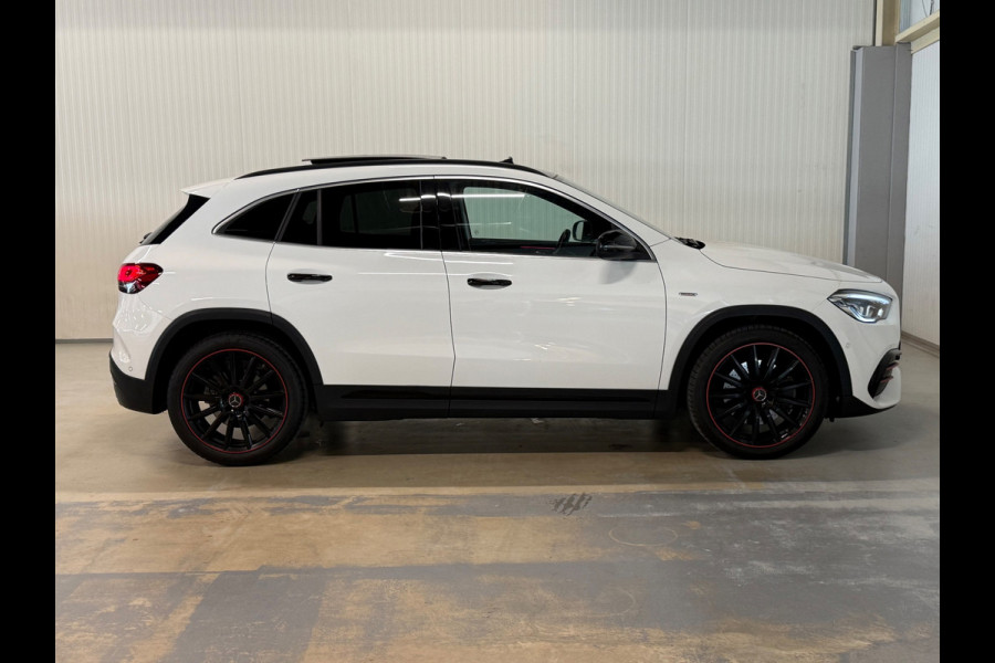 Mercedes-Benz GLA 250 4MATIC AMG Line | EDITION 1 | NIGHT | PANO | AMBIANCE