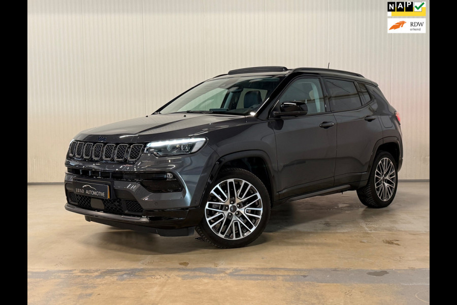 Jeep Compass 4xe 240 Plug-in Hybrid Electric Summit | NAP | PANO | TREKHAAK | VOL OPTIES!