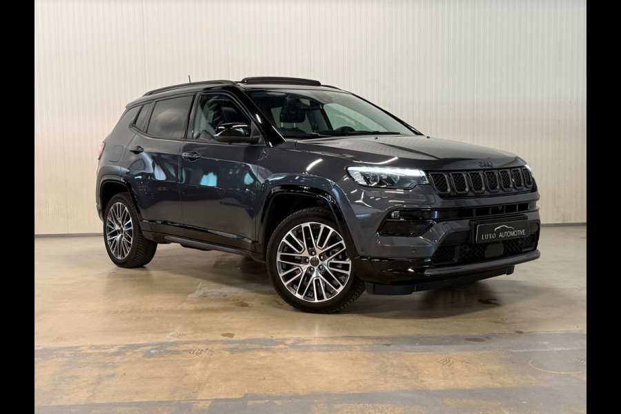 Jeep Compass 4xe 240 Plug-in Hybrid Electric Summit | NAP | PANO | TREKHAAK | VOL OPTIES!