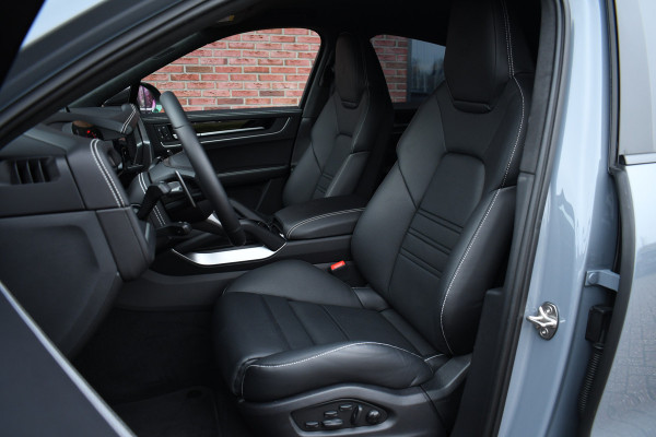 Porsche Cayenne Coupé 4.0 Turbo E-Hybrid GT Burmester PDCC Carbon HUD ACC 360