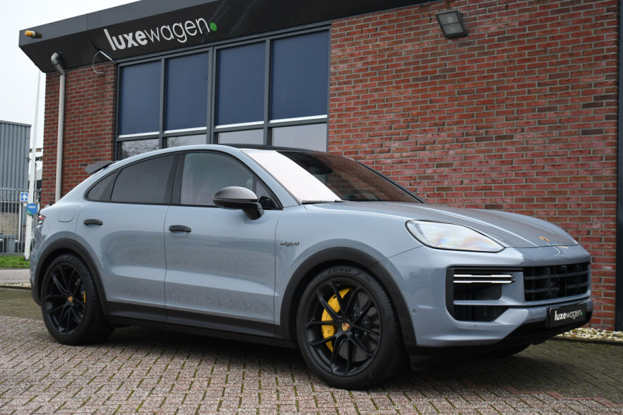 Porsche Cayenne Coupé 4.0 Turbo E-Hybrid GT Burmester PDCC Carbon HUD ACC 360