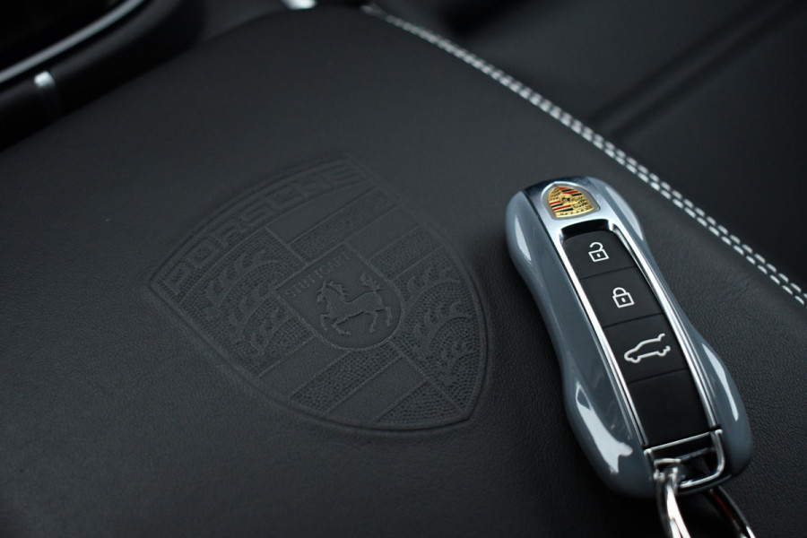 Porsche Cayenne Coupé 4.0 Turbo E-Hybrid GT Burmester PDCC Carbon HUD ACC 360