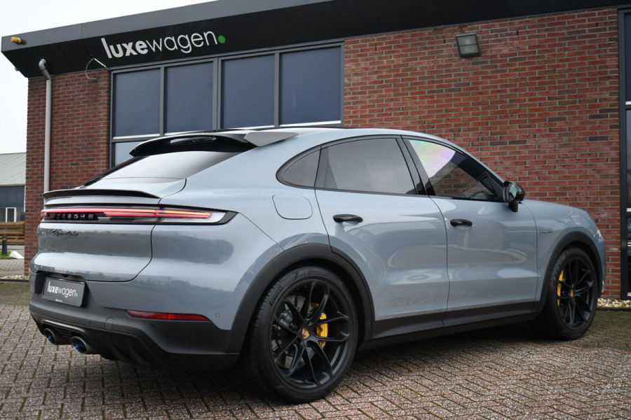 Porsche Cayenne Coupé 4.0 Turbo E-Hybrid GT Burmester PDCC Carbon HUD ACC 360