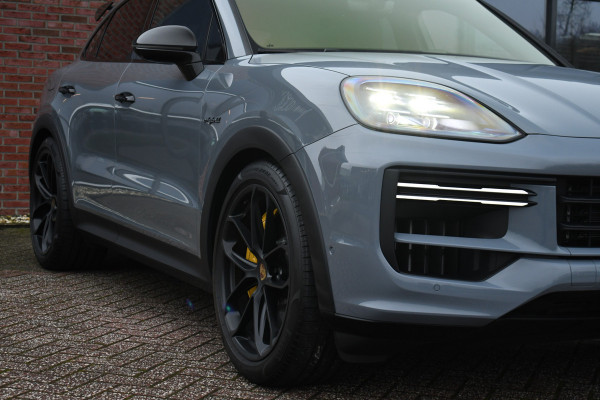 Porsche Cayenne Coupé 4.0 Turbo E-Hybrid GT Burmester PDCC Carbon HUD ACC 360