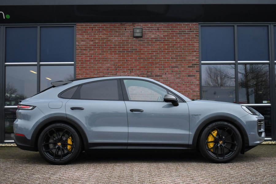 Porsche Cayenne Coupé 4.0 Turbo E-Hybrid GT Burmester PDCC Carbon HUD ACC 360