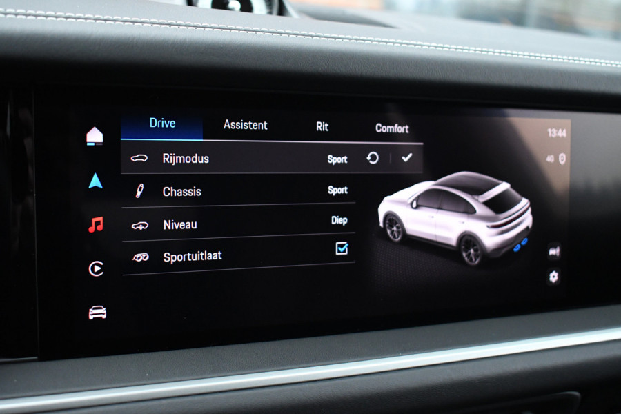 Porsche Cayenne Coupé 4.0 Turbo E-Hybrid GT Burmester PDCC Carbon HUD ACC 360
