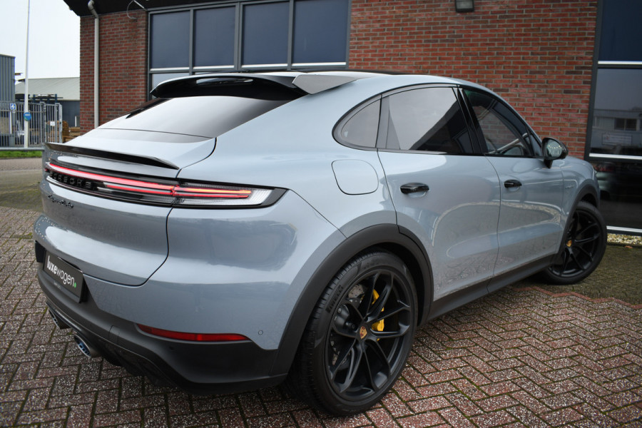 Porsche Cayenne Coupé 4.0 Turbo E-Hybrid GT Burmester PDCC Carbon HUD ACC 360