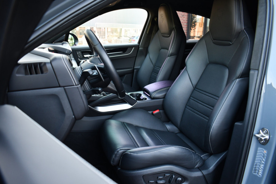 Porsche Cayenne Coupé 4.0 Turbo E-Hybrid GT Burmester PDCC Carbon HUD ACC 360