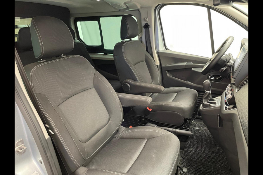 Renault Trafic 2.0 Blue dCi 170PK L2H1 Dubbele Cabine Anniversary Trekhaak Navigatie Apple Carplay Android Auto Camera Parkeerhulp Cruise Control Dodehoekassistent Virtual Cockpit Full Led Stoelverwarming Climate Control Lichtmetalen velgen