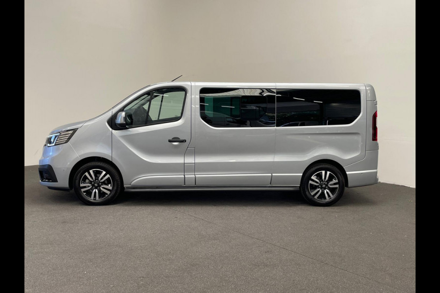 Renault Trafic 2.0 Blue dCi 170PK L2H1 Dubbele Cabine Anniversary Trekhaak Navigatie Apple Carplay Android Auto Camera Parkeerhulp Cruise Control Dodehoekassistent Virtual Cockpit Full Led Stoelverwarming Climate Control Lichtmetalen velgen