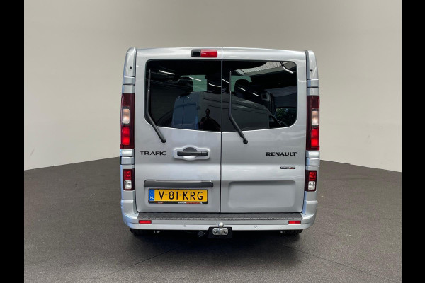 Renault Trafic 2.0 Blue dCi 170PK L2H1 Dubbele Cabine Anniversary Trekhaak Navigatie Apple Carplay Android Auto Camera Parkeerhulp Cruise Control Dodehoekassistent Virtual Cockpit Full Led Stoelverwarming Climate Control Lichtmetalen velgen