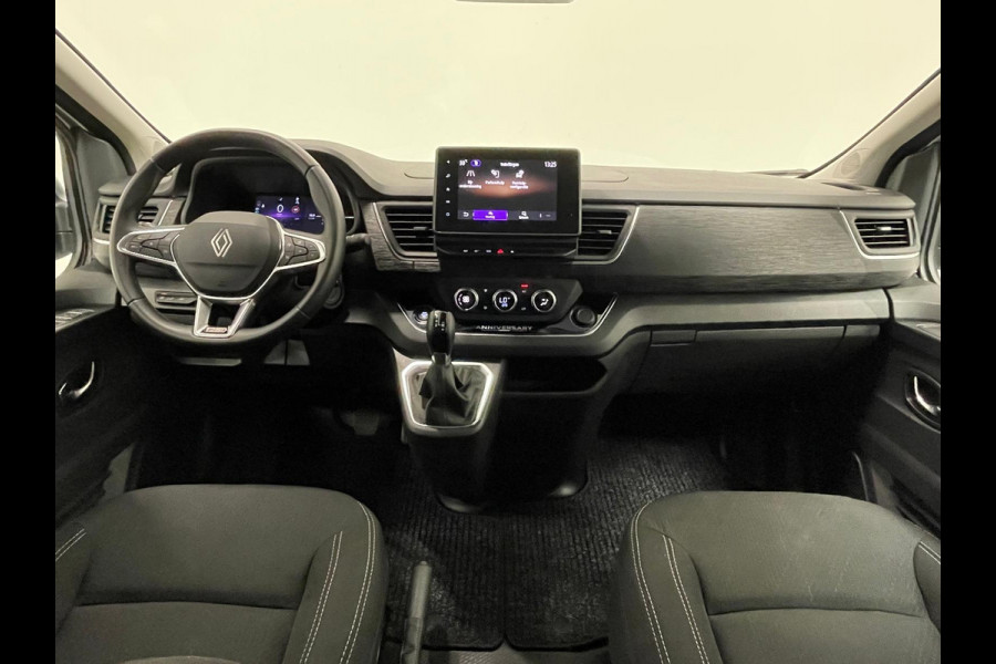 Renault Trafic 2.0 Blue dCi 170PK L2H1 Dubbele Cabine Anniversary Trekhaak Navigatie Apple Carplay Android Auto Camera Parkeerhulp Cruise Control Dodehoekassistent Virtual Cockpit Full Led Stoelverwarming Climate Control Lichtmetalen velgen