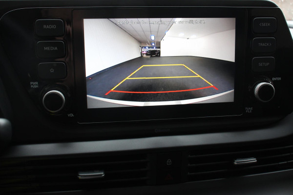 Hyundai i20 1.0 T-GDI 136 Pk Hybrid Automaat Comfort Camera Stoel/Stuurverwarming Lichtmetalen Velgen DAB Lane Assist Parkeersensoren Airco