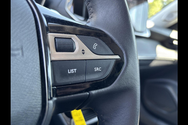Peugeot 2008 1.2 PureTech Allure 130 PK | CarPlay | Zwart Optiek | Climate Control | Cruise | 18" LMV