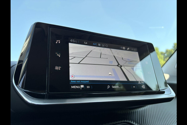 Peugeot 2008 1.2 PureTech Allure 130 PK | CarPlay | Zwart Optiek | Climate Control | Cruise | 18" LMV