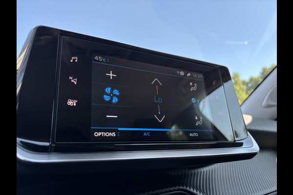 Peugeot 2008 1.2 PureTech Allure 130 PK | CarPlay | Zwart Optiek | Climate Control | Cruise | 18" LMV
