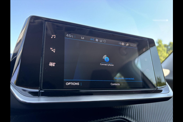 Peugeot 2008 1.2 PureTech Allure 130 PK | CarPlay | Zwart Optiek | Climate Control | Cruise | 18" LMV