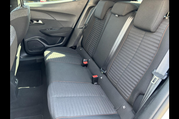 Peugeot 2008 1.2 PureTech Allure 130 PK | CarPlay | Zwart Optiek | Climate Control | Cruise | 18" LMV