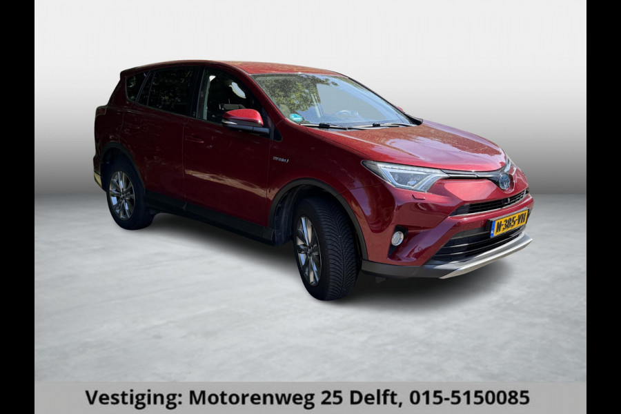 Toyota RAV4 2.5 HYBRID AWD DYNAMIC GARANTIE 4-2029! TREKHAAK . PARKEERSENSOREN VOOR & ACHTER . STOEL/STUUR VERWARMING .