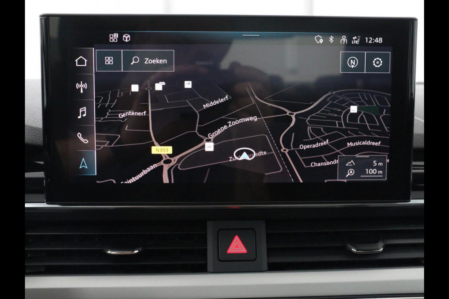 Audi A4 Limousine 35 TFSI Launch edition Business | Cruise controle | Navigatie | Carplay | Sfeerverlichting | Drive select | Virtueel dashboard | Parkeersensoren