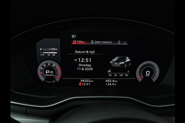 Audi A4 Limousine 35 TFSI Launch edition Business | Cruise controle | Navigatie | Carplay | Sfeerverlichting | Drive select | Virtueel dashboard | Parkeersensoren