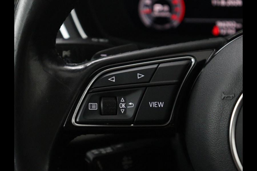 Audi A4 Limousine 35 TFSI Launch edition Business | Cruise controle | Navigatie | Carplay | Sfeerverlichting | Drive select | Virtueel dashboard | Parkeersensoren
