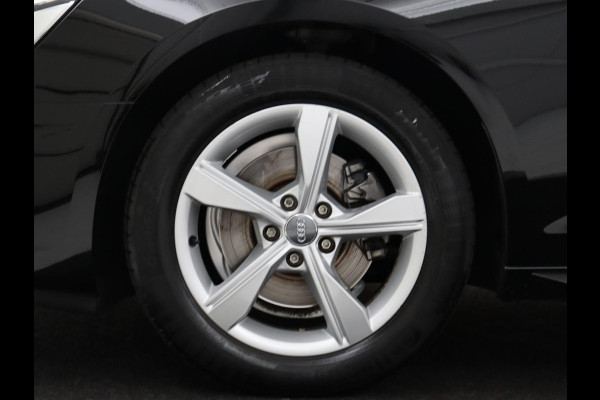 Audi A4 Limousine 35 TFSI Launch edition Business | Cruise controle | Navigatie | Carplay | Sfeerverlichting | Drive select | Virtueel dashboard | Parkeersensoren