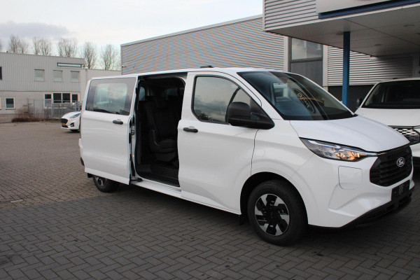 Ford Transit Custom 340 2.5 PHEV L2H1 Trend 233pk | Kombi | Prijs is incl. BTW incl. BPM | 9- PERSOONS | Excl. BTW incl. BPM kost deze Custom 50.523,- | Privacy Glass | AGR Stoel | Navigatie