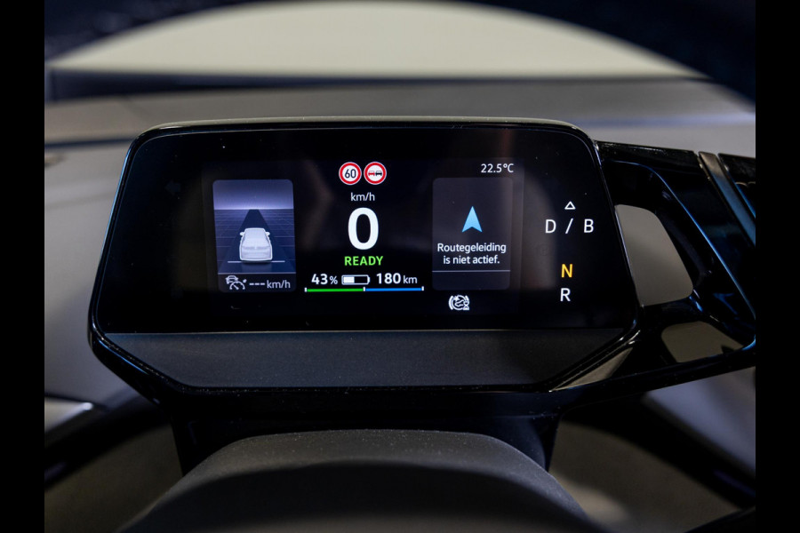Volkswagen ID.4 Max 77 kWh SoH 95% 204pk / Panoramadak / Head up display / Memory / Achteruitrijcamera / Navigatie / Apple carplay /