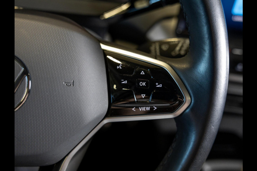 Volkswagen ID.4 Max 77 kWh SoH 95% 204pk / Panoramadak / Head up display / Memory / Achteruitrijcamera / Navigatie / Apple carplay /