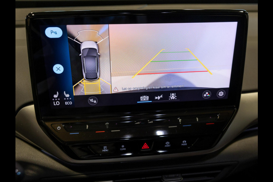 Volkswagen ID.4 Max 77 kWh SoH 95% 204pk / Panoramadak / Head up display / Memory / Achteruitrijcamera / Navigatie / Apple carplay /