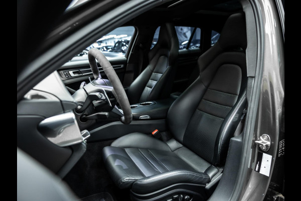 Porsche Panamera Sport Turismo 2.9 4 E-Hybrid Aventurijn groen / Keramische remschijven / BOSE / 18-way stoelen / Soft-close