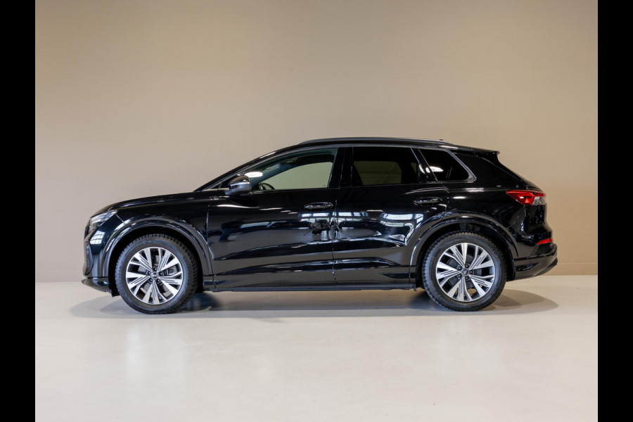 Audi Q4 e-tron 40 Launch edition Advanced 77 kWh 94,6% 204pk / Head up display / Sonos / Stoelverwarming / Navigatie / Apple carplay /