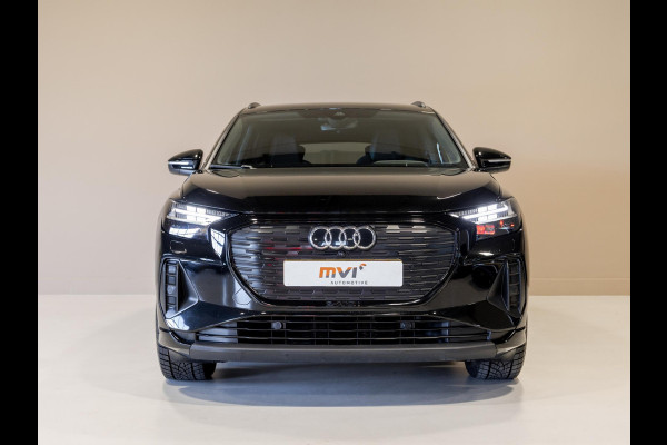 Audi Q4 e-tron 40 Launch edition Advanced 77 kWh 94,6% 204pk / Head up display / Sonos / Stoelverwarming / Navigatie / Apple carplay /