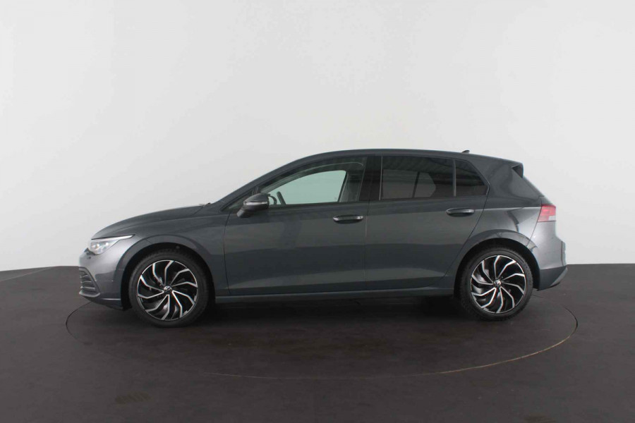 Volkswagen Golf 1.5 TSI Life Business > Dolphin Grey/Trekhaak/Camera/Winterpakket/Keyless/17inch...