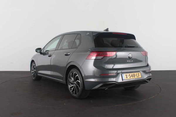 Volkswagen Golf 1.5 TSI Life Business > Dolphin Grey/Trekhaak/Camera/Winterpakket/Keyless/17inch...