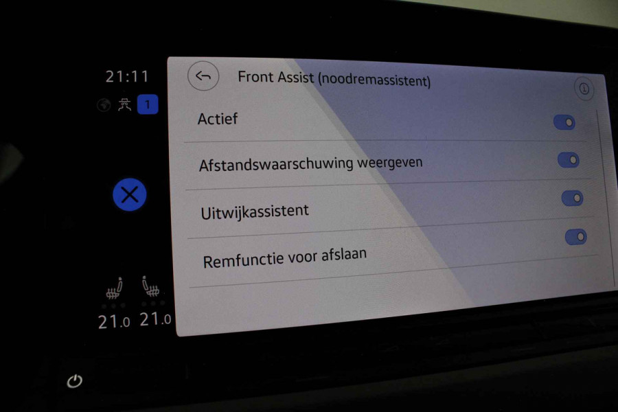 Volkswagen Golf 1.5 TSI Life Business > Dolphin Grey/Trekhaak/Camera/Winterpakket/Keyless/17inch...