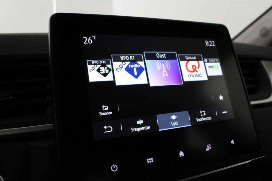 Renault Captur 1.0 TCe 90 equilibre > Trekhaak/stoelverwarming/Navigatie via (Apple CarPlay / Android Auto)