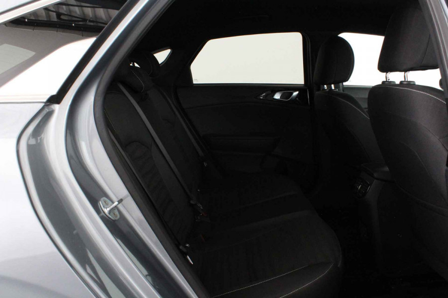 Kia ProCeed 1.5 T-GDi GT-Line 160pk Trekhaak afneembaar/All season banden/Camera
