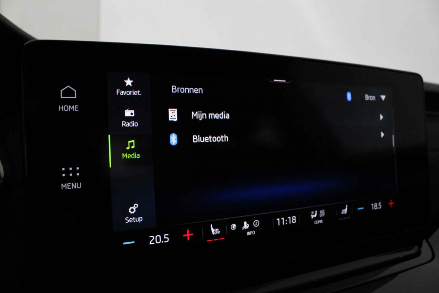 Škoda Octavia 1.5 e-TSI Business Edition Plus 150pk DSG/Lava Blue Metallic/Cruise control adaptief