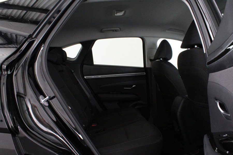 Hyundai Tucson 1.6 T-GDI PHEV Comfort Smart 4WD > Krell audio/Plug-in Hybride/keyless/Phantom Black...