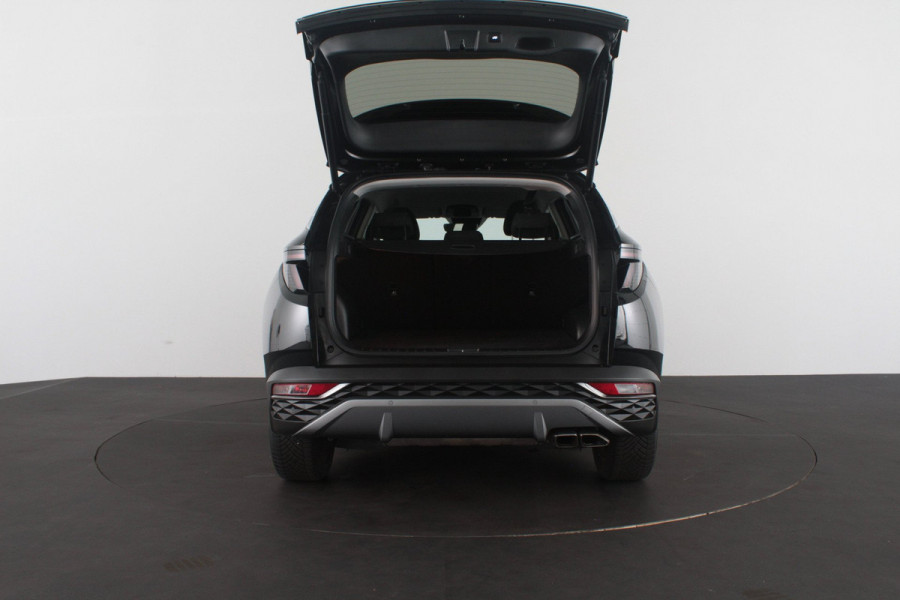 Hyundai Tucson 1.6 T-GDI PHEV Comfort Smart 4WD > Krell audio/Plug-in Hybride/keyless/Phantom Black...
