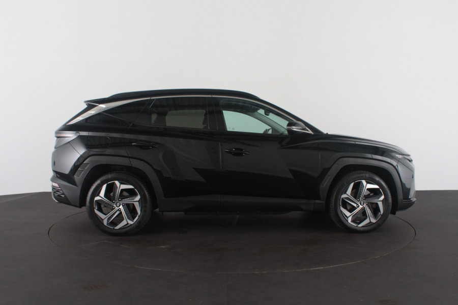 Hyundai Tucson 1.6 T-GDI PHEV Comfort Smart 4WD > Krell audio/Plug-in Hybride/keyless/Phantom Black...