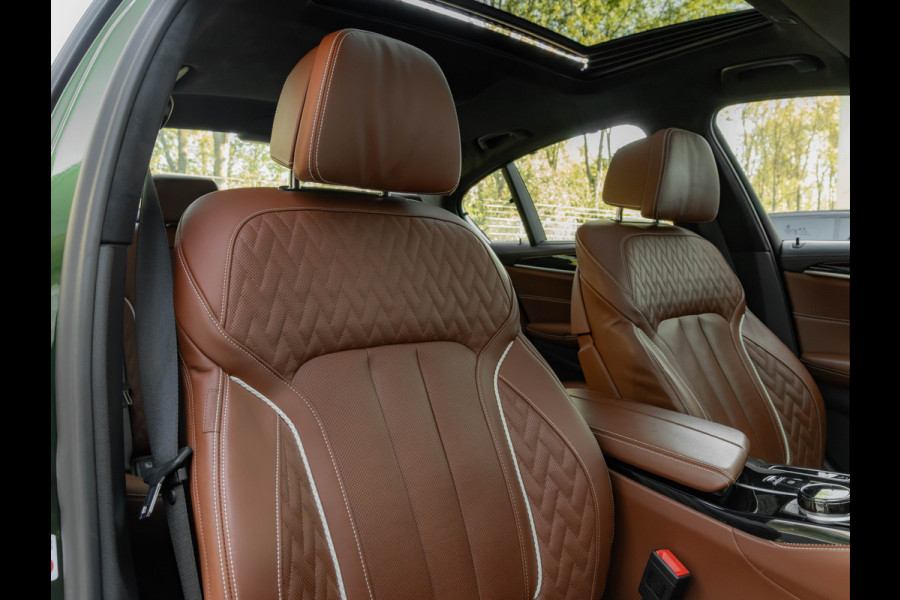 BMW 5 Serie M550i xDrive - Dak - Full Option - Bowers & Wilkins - NP 183.000