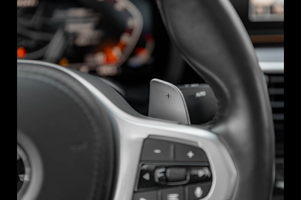 BMW 5 Serie M550i xDrive - Dak - Full Option - Bowers & Wilkins - NP 183.000