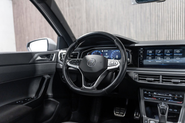 Volkswagen Polo 1.0 TSI R-line DSG Pano IQ Navi Camera
