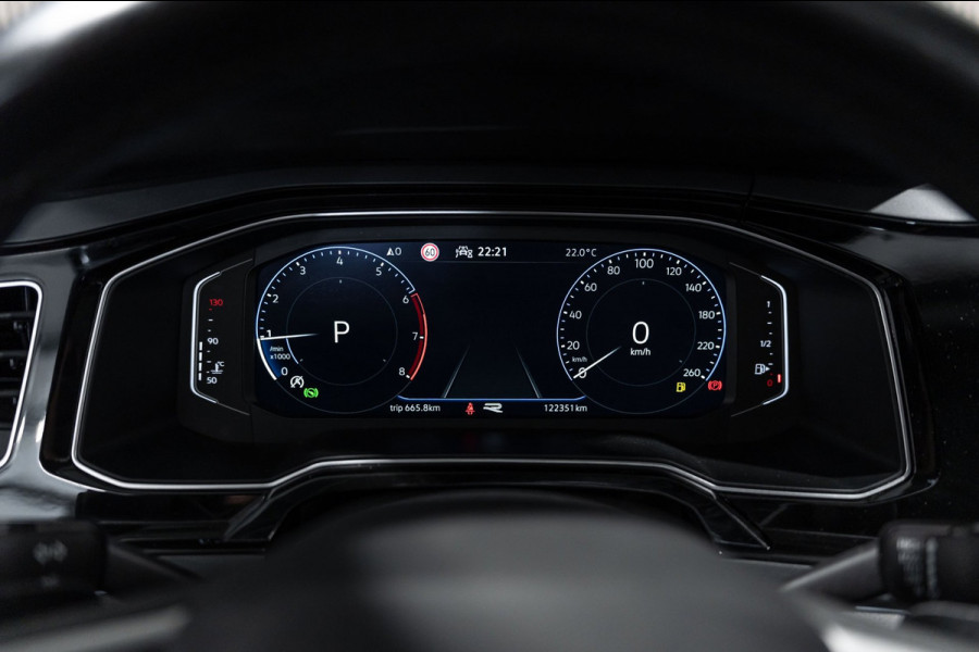 Volkswagen Polo 1.0 TSI R-line DSG Pano IQ Navi Camera